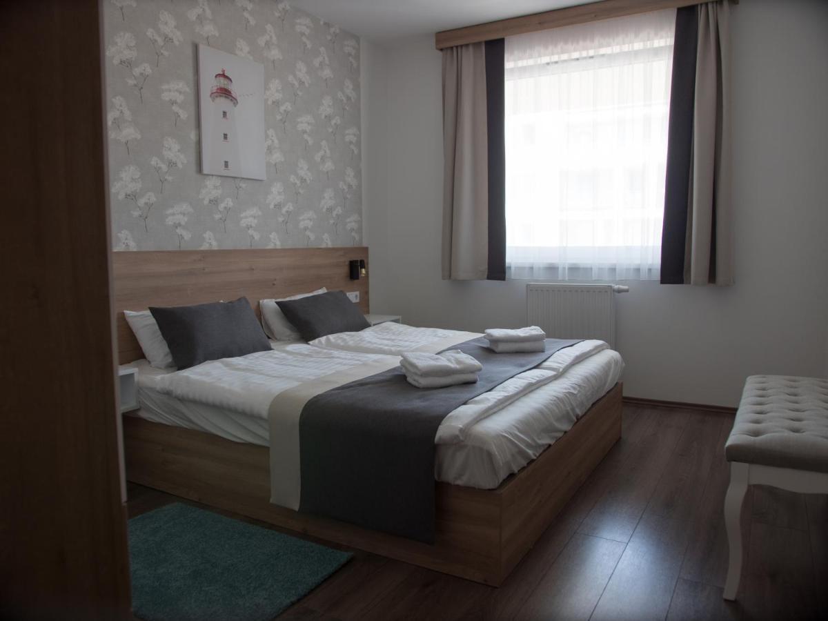 Lelle Resort B20 Balatonlelle Exterior photo